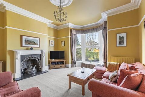 6 bedroom terraced house for sale, Sunset Drive, Ilkley LS29