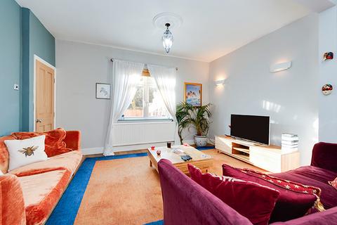 Brent Terrace, Cricklewood NW2