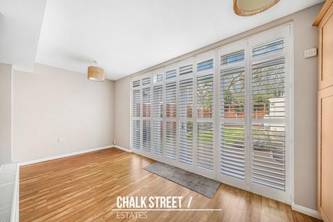 3 bedroom semi-detached bungalow for sale, Rossall Close, Hornchurch, RM11