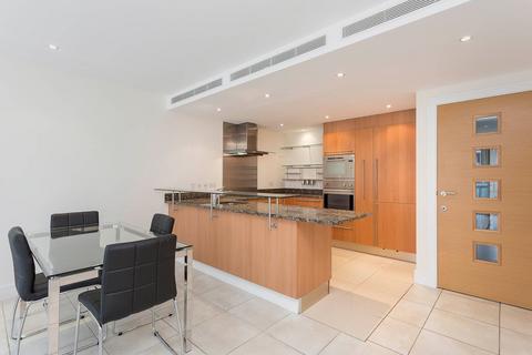 2 bedroom apartment to rent, Howard Building, 368 Queenstown Road, London, SW11