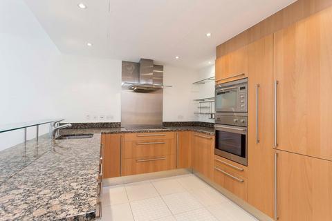 2 bedroom apartment to rent, Howard Building, 368 Queenstown Road, London, SW11