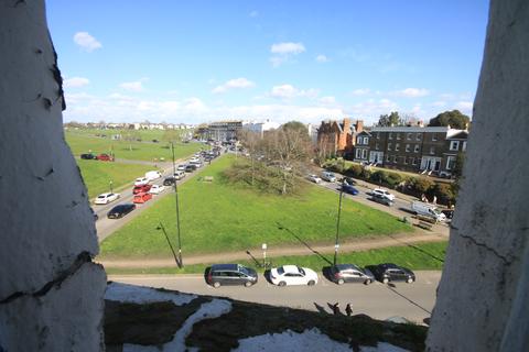 1 bedroom flat for sale, Montpelier Vale