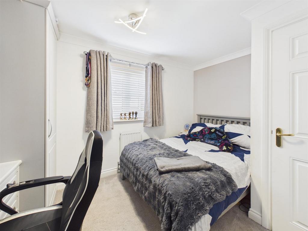 Bedroom:
