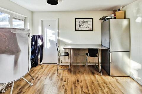 undefined, 43 Hornet Close, PO15
