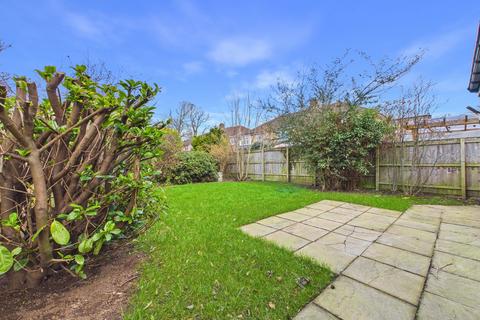 4 bedroom semi-detached house for sale, Kingsley Avenue, Melton Park, Gosforth, NE3