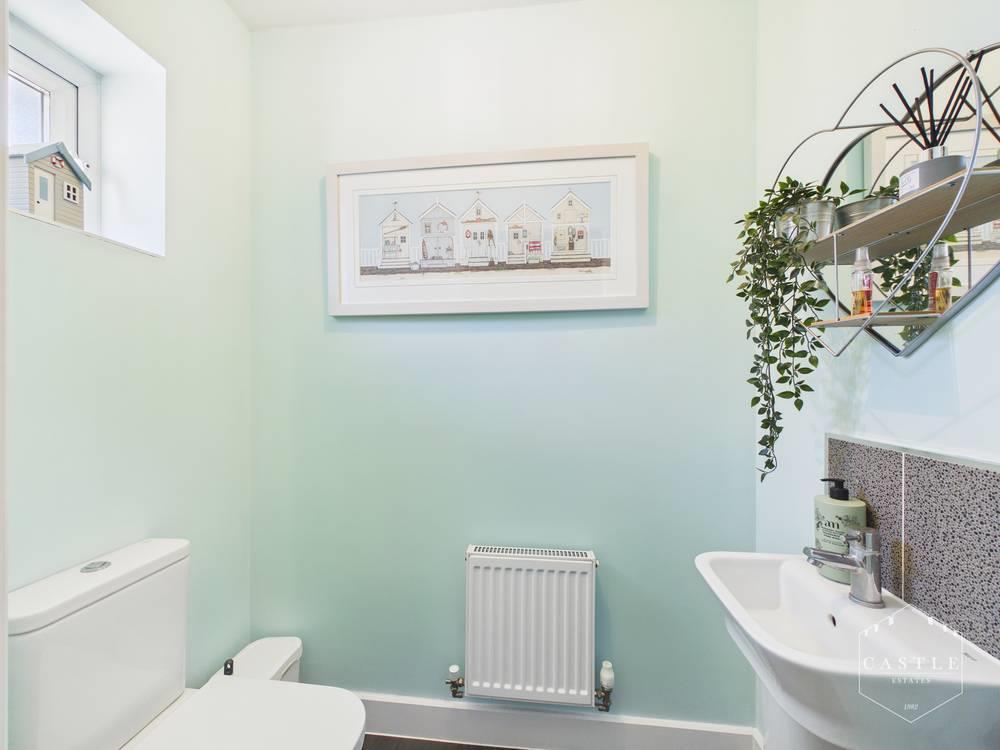 Guest cloakroom