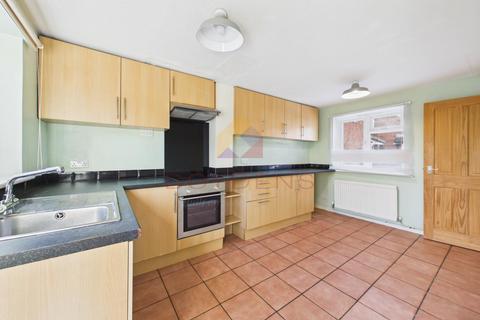 3 bedroom terraced house for sale, Bourne Court, Braintree CM7