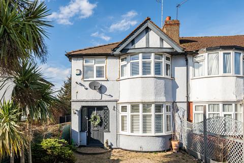 3 bedroom semi-detached house for sale - Eastcote Lane, Harrow