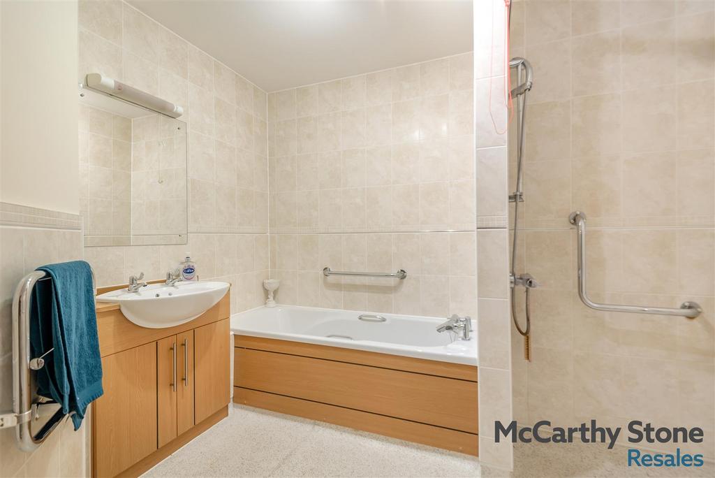 8680374-interior05.jpg