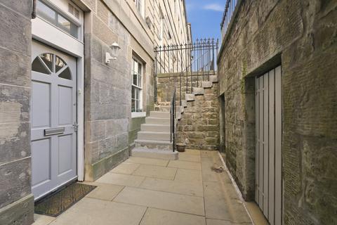 10a Clarence Street, Edinburgh, EH3