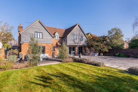 undefined, Cox Green Lane, Maidenhead SL6