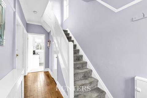 3 bedroom semi-detached house for sale, Hollins Drive, Middleton, Manchester, M24