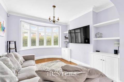3 bedroom semi-detached house for sale, Hollins Drive, Middleton, Manchester, M24