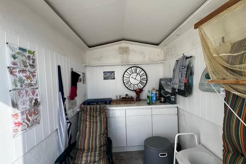 1 bedroom detached bungalow for sale, Esplanade, Seaford
