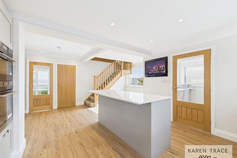 4 bedroom detached house for sale, Treverbyn Road, St. Austell PL25