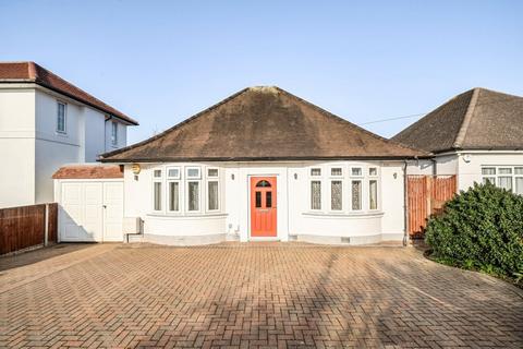 2 bedroom detached bungalow for sale, Woodcock Dell Avenue, Kenton, HA3 0PW