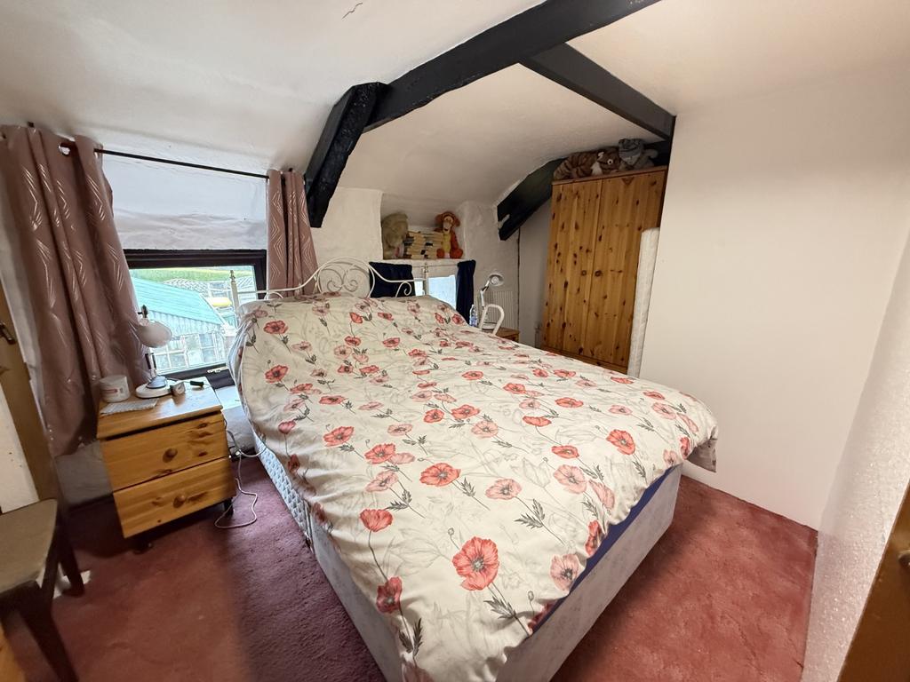 Master Bedroom1