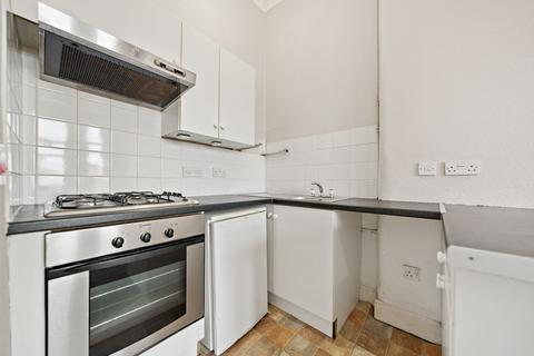 1 bedroom flat for sale, 6 Niddrie Road, Flat 3/1, Govanhill, Glasgow, G42 8NS