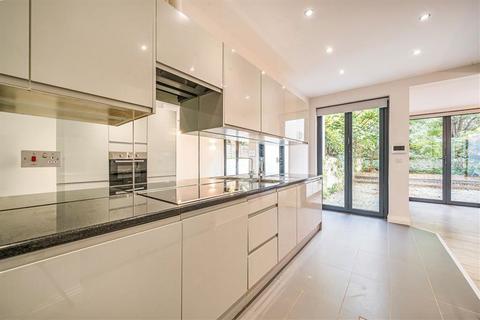 2 bedroom flat to rent, Lena Gardens, London W6