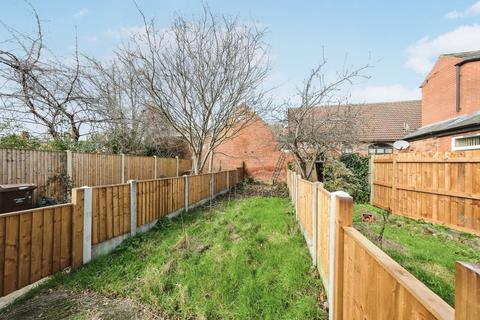 2 bedroom terraced house for sale, Chatsworth Avenue, Nottingham, Nottinghamshire, NG7