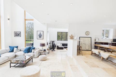 5 bedroom detached house for sale, Buckwyns Chase, Billericay, Essex, CM12