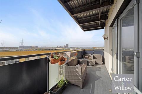 2 bedroom apartment for sale, Sandy House, 1 Sackett Road, Essex