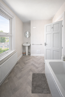 1 bedroom flat to rent, Davidson Road, Croydon, CR0