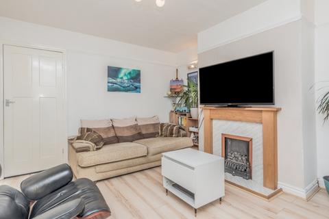 2 bedroom semi-detached house for sale, Ashbourne Avenue, Bolton, Bradford, BD2