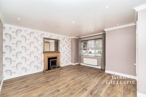 5 bedroom house to rent, Elliott Avenue, Ruislip, HA4