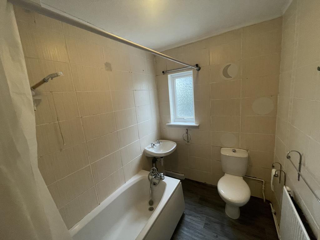 Bathroom.jpeg