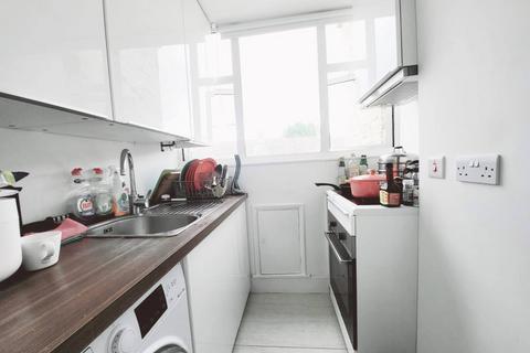 1 bedroom flat to rent, 31a-33a St. Johns Wood High Street, London NW8