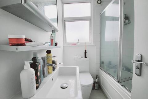 1 bedroom flat to rent, 31a-33a St. Johns Wood High Street, London NW8