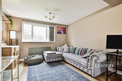 2 bedroom flat to rent, Asgard Drive, Salford, Greater Manchester, M5