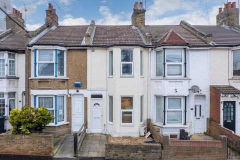 3 bedroom terraced house for sale, Milton Road, Swanscombe