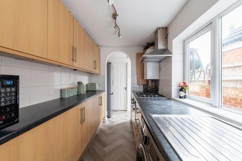 3 bedroom terraced house for sale, Milton Road, Swanscombe