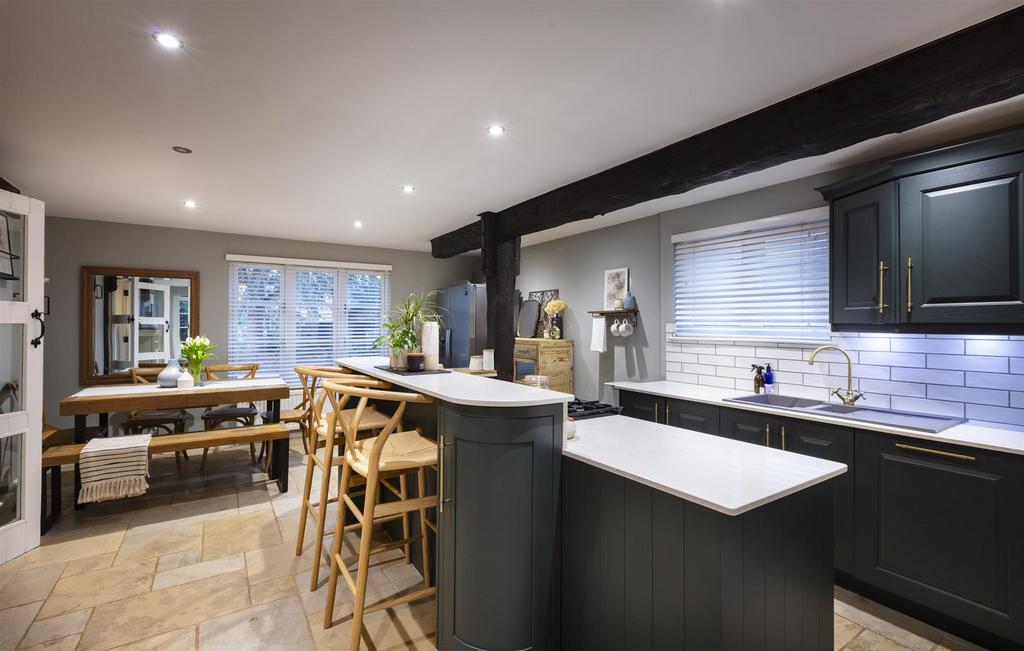 1 THE STACKYARD 56.jpg