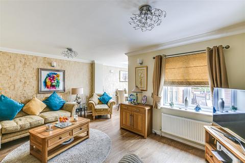 4 bedroom semi-detached house for sale, Norheads Lane, Biggin Hill TN16