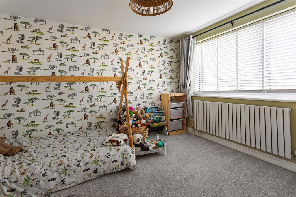 34 Barons Crescent 59.jpg