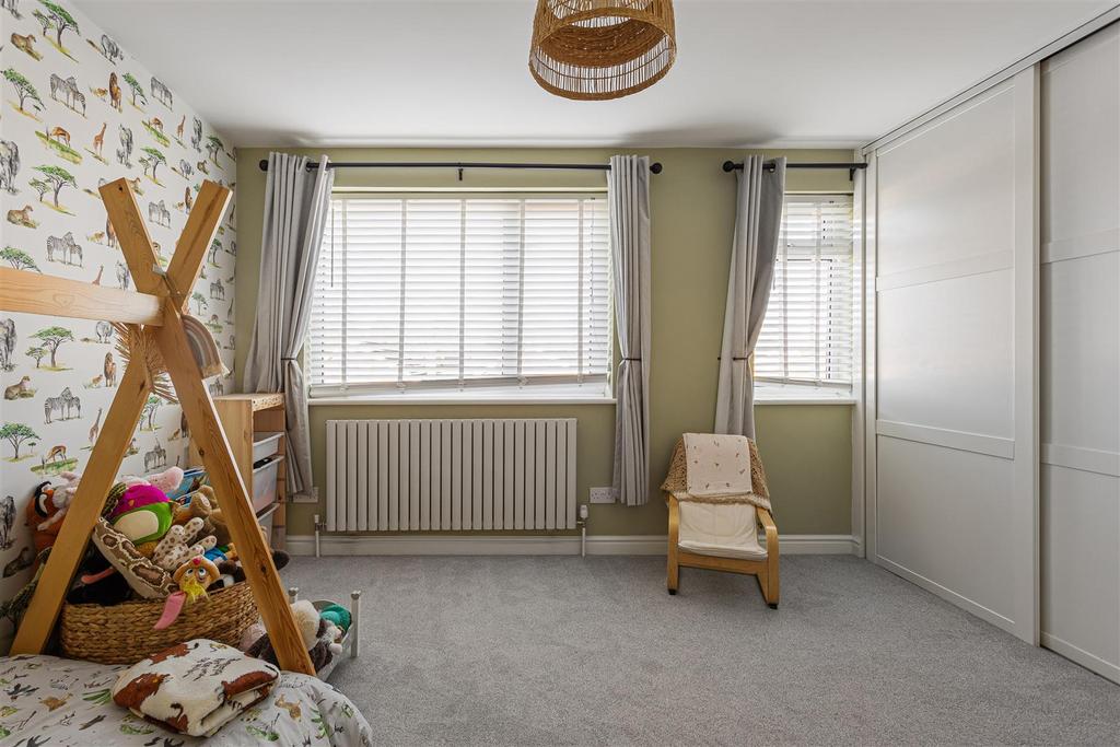 34 Barons Crescent 65.jpg