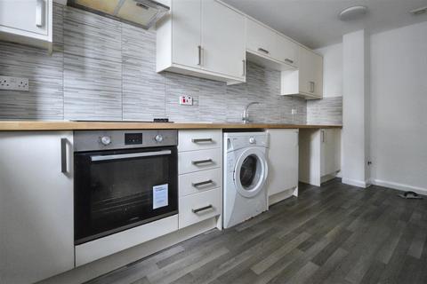 undefined, Semilong Road, Semilong, NN2
