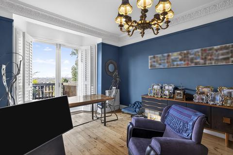 4 bedroom semi-detached house for sale, Overhill Road, London, SE22
