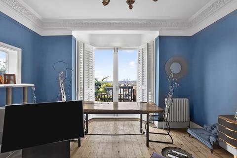 4 bedroom semi-detached house for sale, Overhill Road, London, SE22