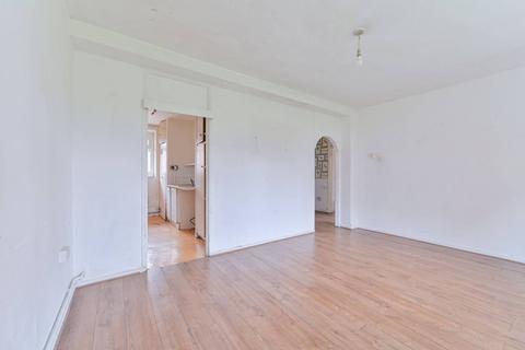 2 bedroom flat for sale, Stockwell Road, Stockwell, London, SW9
