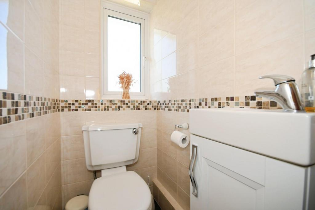 WC 02.jpg