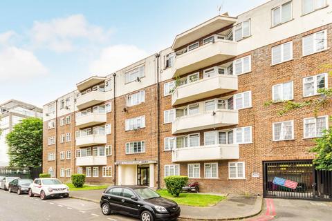 3 bedroom flat for sale, London Road, Thornton Heath, CR7