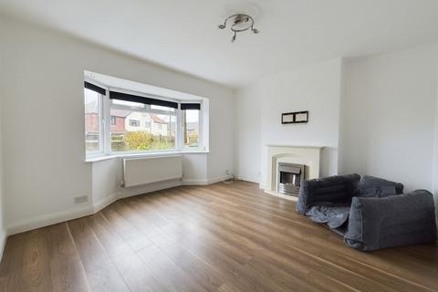 3 bedroom house to rent, Robin Hood Lane, SUTTON