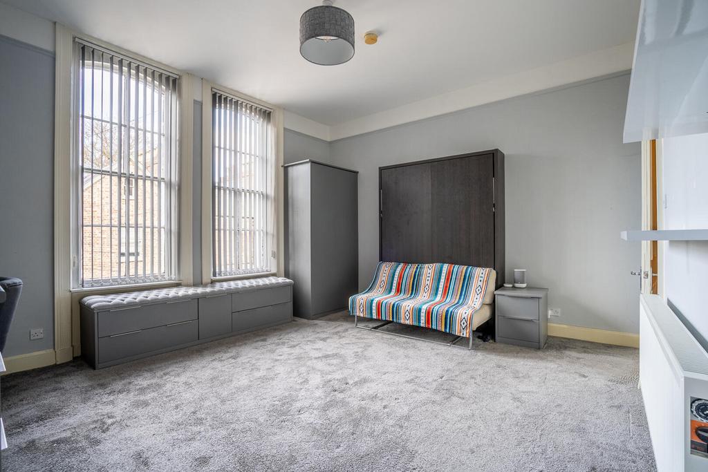 Living / Bedroom