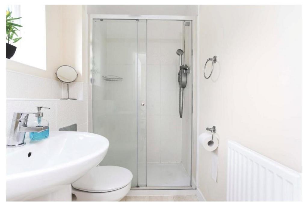 En suite.jpg