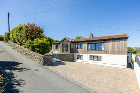 4 bedroom detached house for sale, La Ruette Julienne, Castel, Guernsey