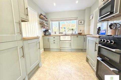 4 bedroom semi-detached house for sale, Roseberry Avenue, Stokesley, North Yorkshire